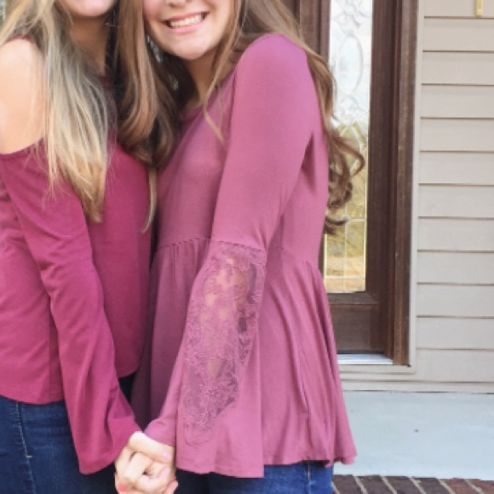 SOFT & SEXY Mauve Bell Sleeve Open Back Blouse